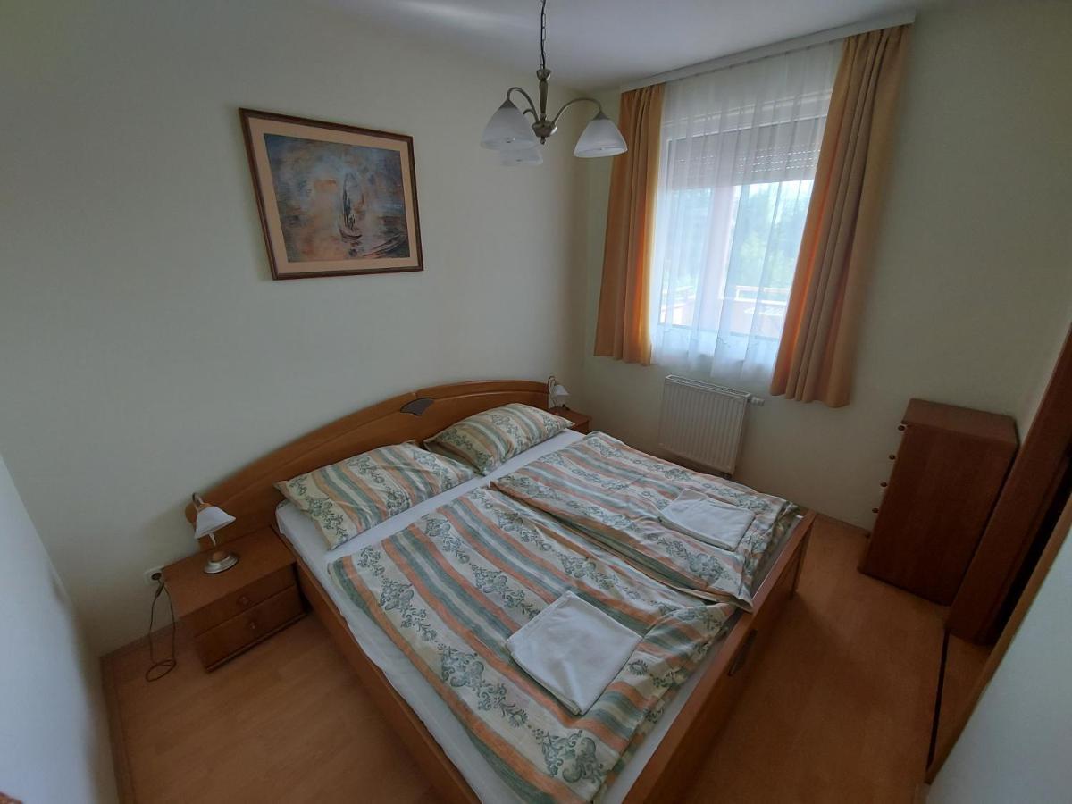 Апартаменты Romai Therme Apartman Хевиз Экстерьер фото